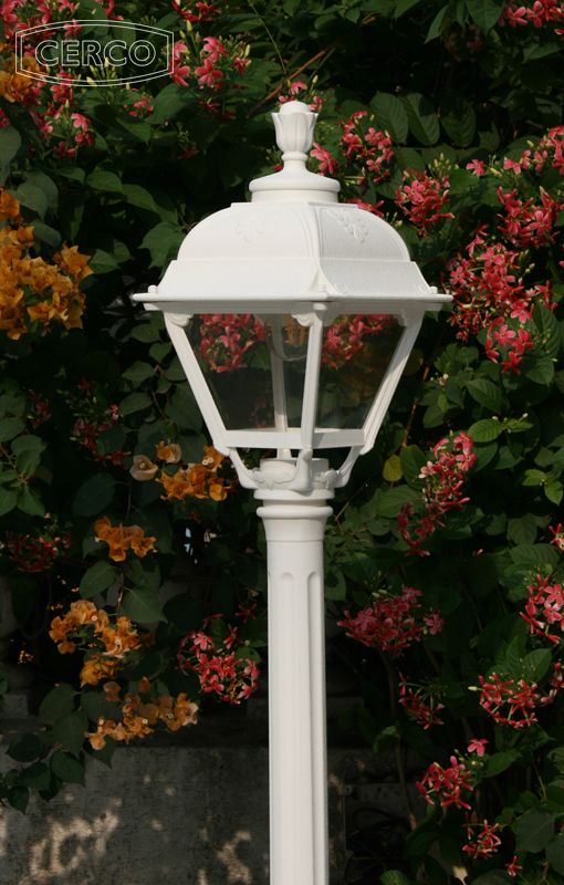 Loose-fit round neck sweater