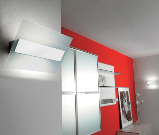 Loose-fit round neck sweater