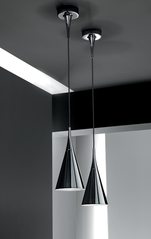 Loose-fit round neck sweater