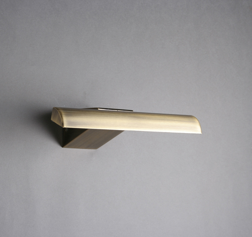 Loose-fit round neck sweater