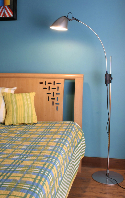 Loose-fit round neck sweater