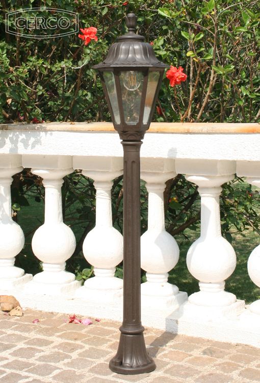 Loose-fit round neck sweater