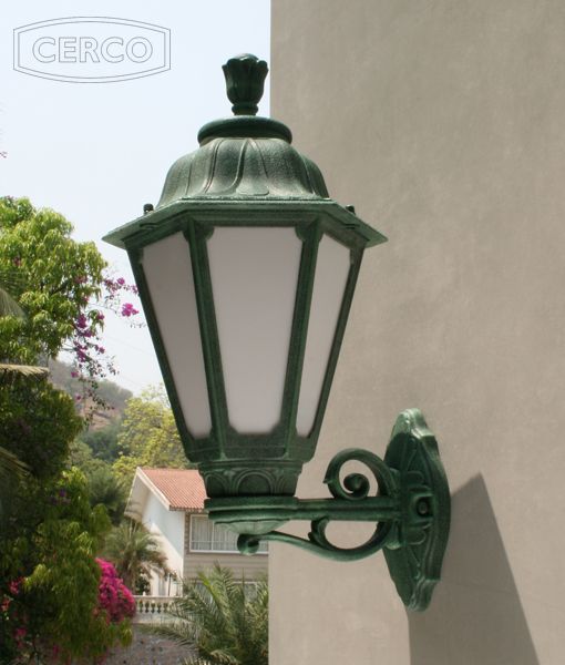 Loose-fit round neck sweater