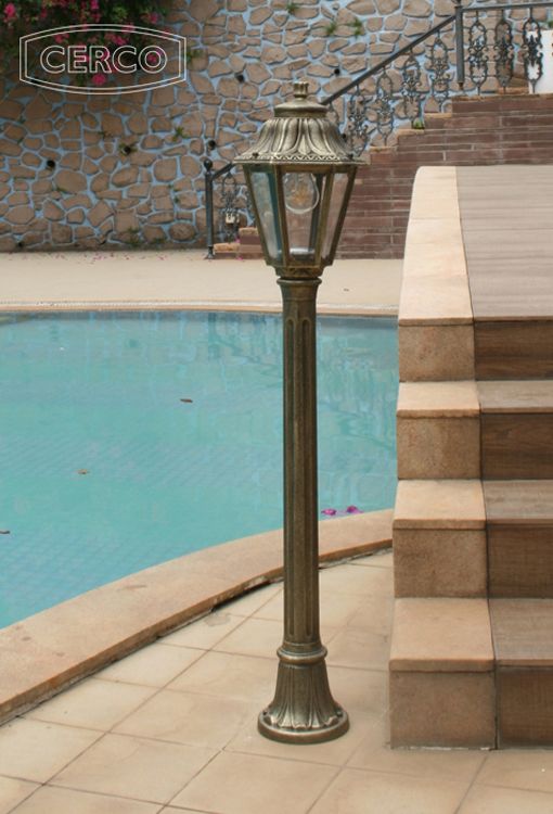 Loose-fit round neck sweater