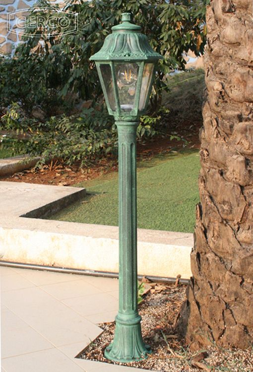 Loose-fit round neck sweater